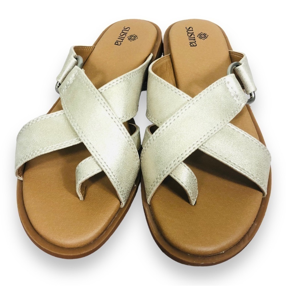 SUSINA Metallic Sandals - Picture 3 of 9